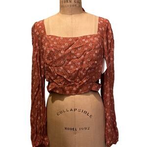 Elodie Square Neck Floral Long Sleeve Side Cutout Crop Top NWT Size XL